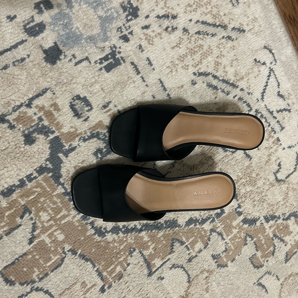 Black Minimalist Mules with Suede Finish